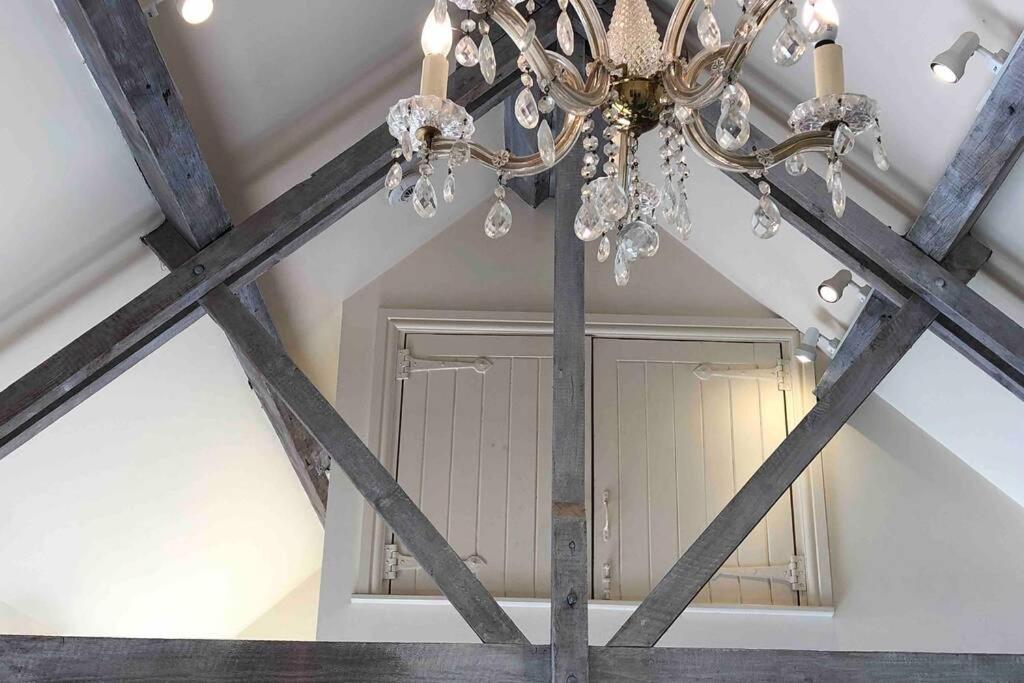 KembleSecluded Romantic Cotswolds Barn - Sleeps 2 To 4 - Near Cirencester - Dog Friendly别墅 外观 照片